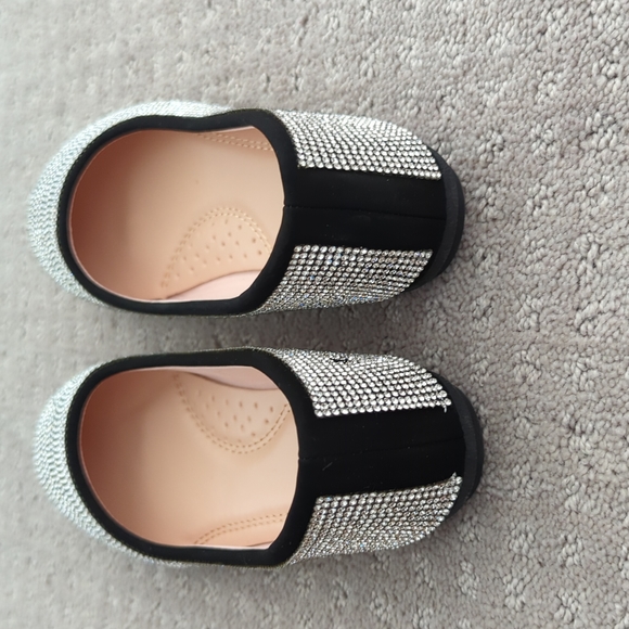Jeweled ballet flats, size 2 and 3 - Picture 2 of 5